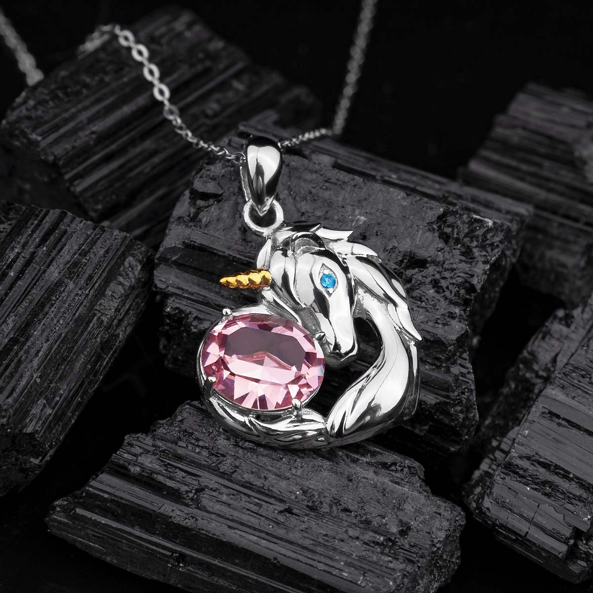 Swarovski Crystal Spirit Animal Unicorn Necklace Gift Set