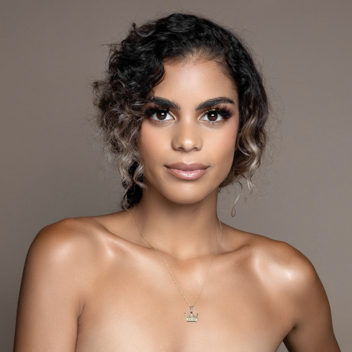 To My Badass Mom - Solid Gold Crown Necklace Gift Set