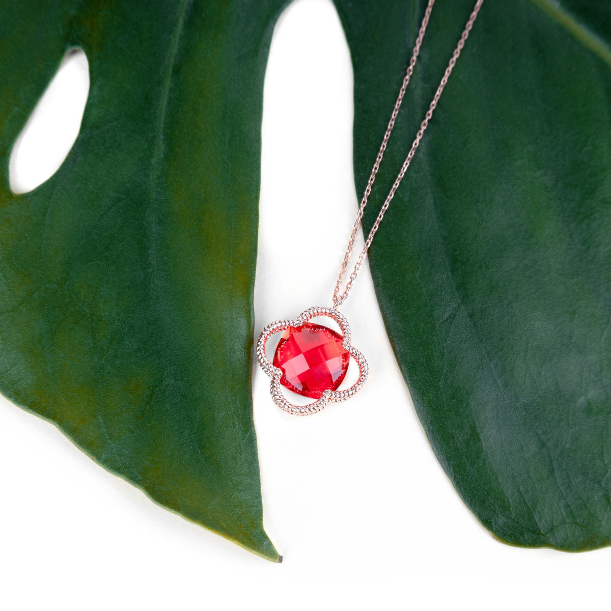 Dolce Vita Crystal Pendant Necklace (Large)