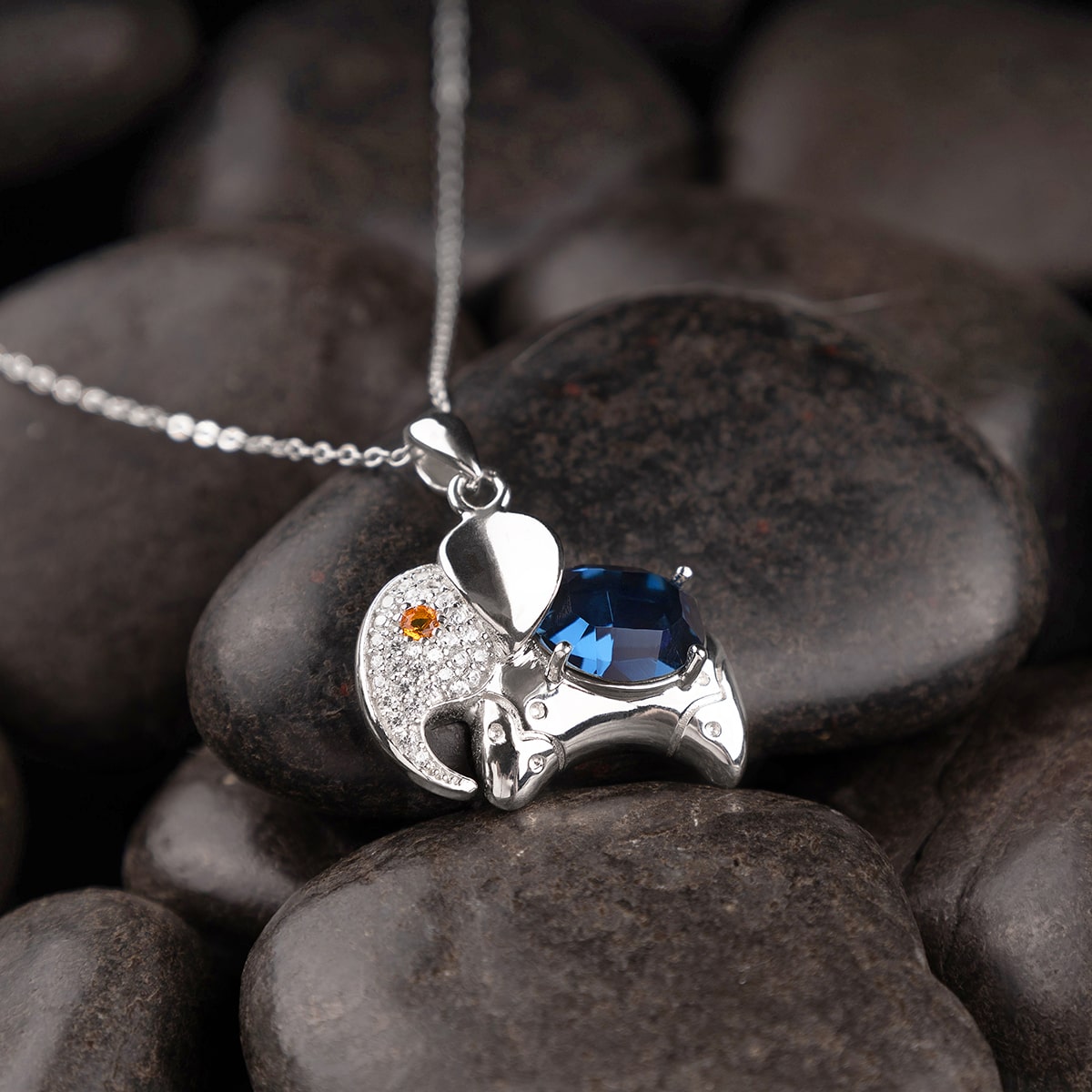 Swarovski Crystal Spirit Animal Elephant Necklace Gift Set