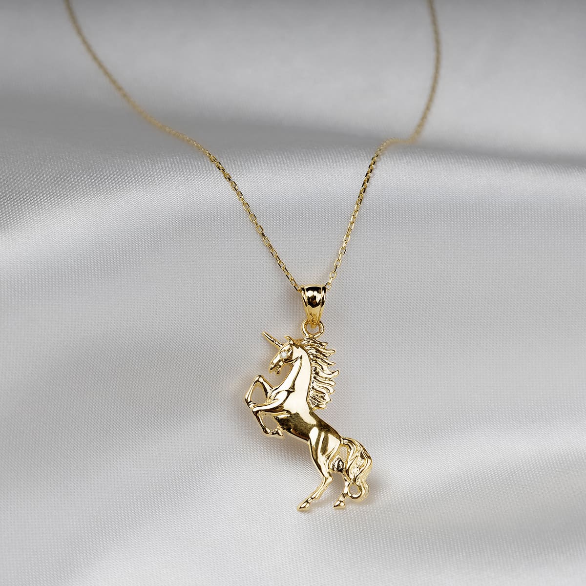 Be Like The Unicorn - Solid Gold Unicorn Necklace Gift Set