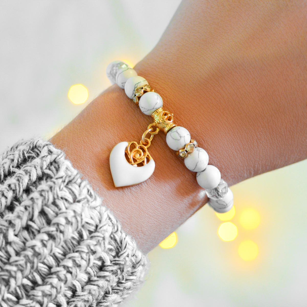 White Rose Beaded Bracelet