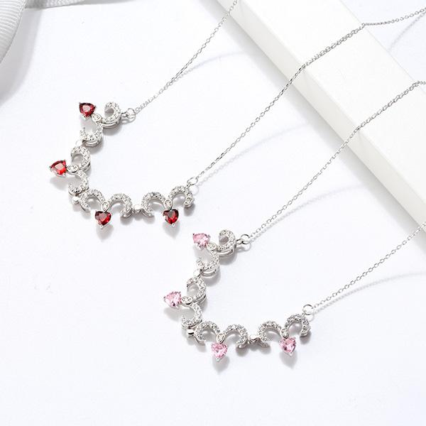 Blooming Flower Magnetic Necklace