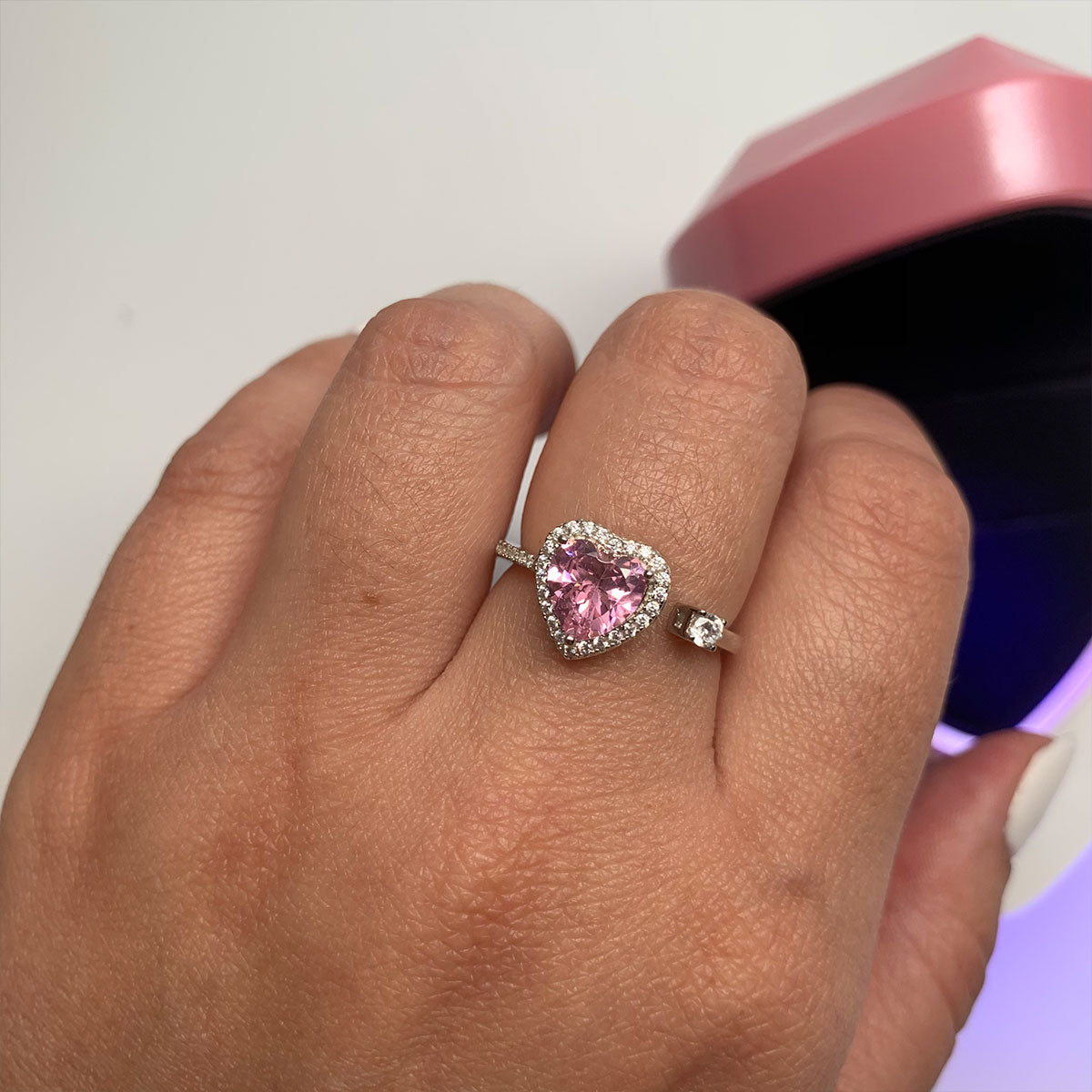 Sweetest Love Pink Heart Ring LED Gift Set