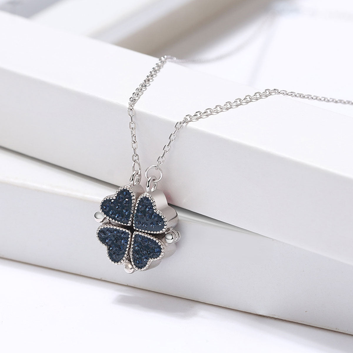 Magnetic Hearts Clover Necklace