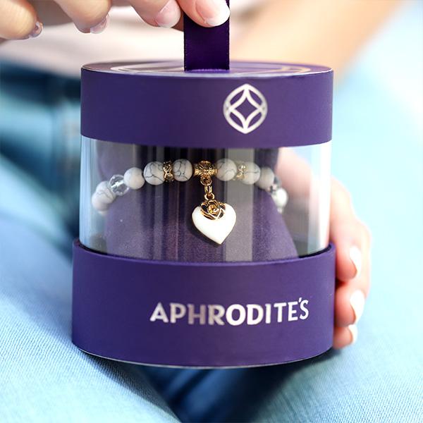 Aphrodites Window Box - White Rose Beaded Bracelet