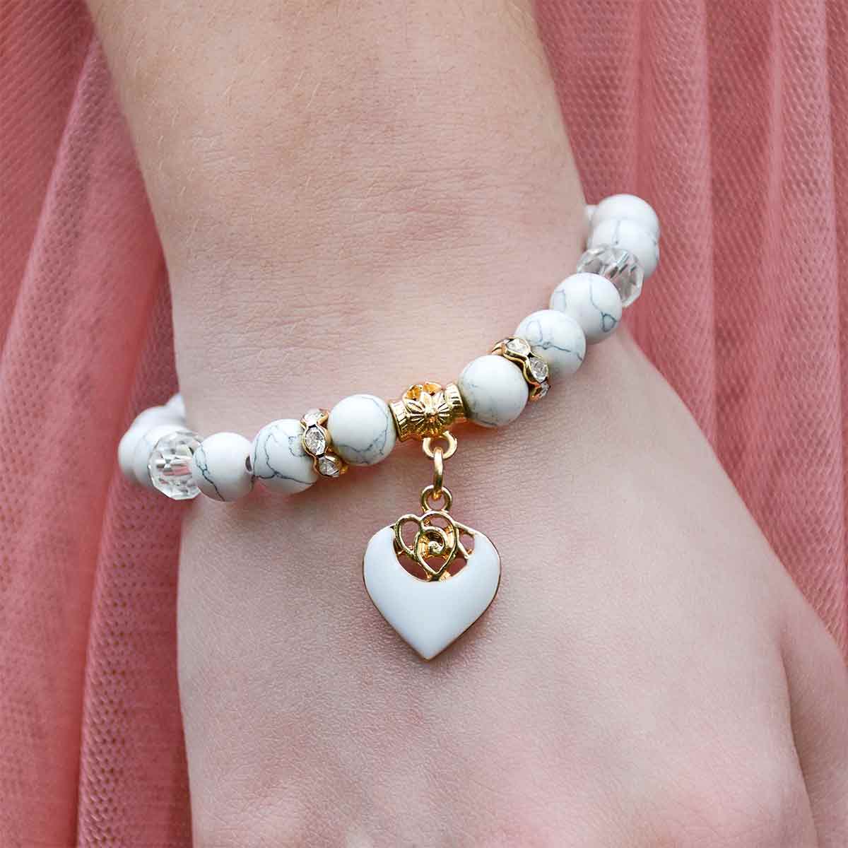 Magic in a Box - White Rose Beaded Bracelet