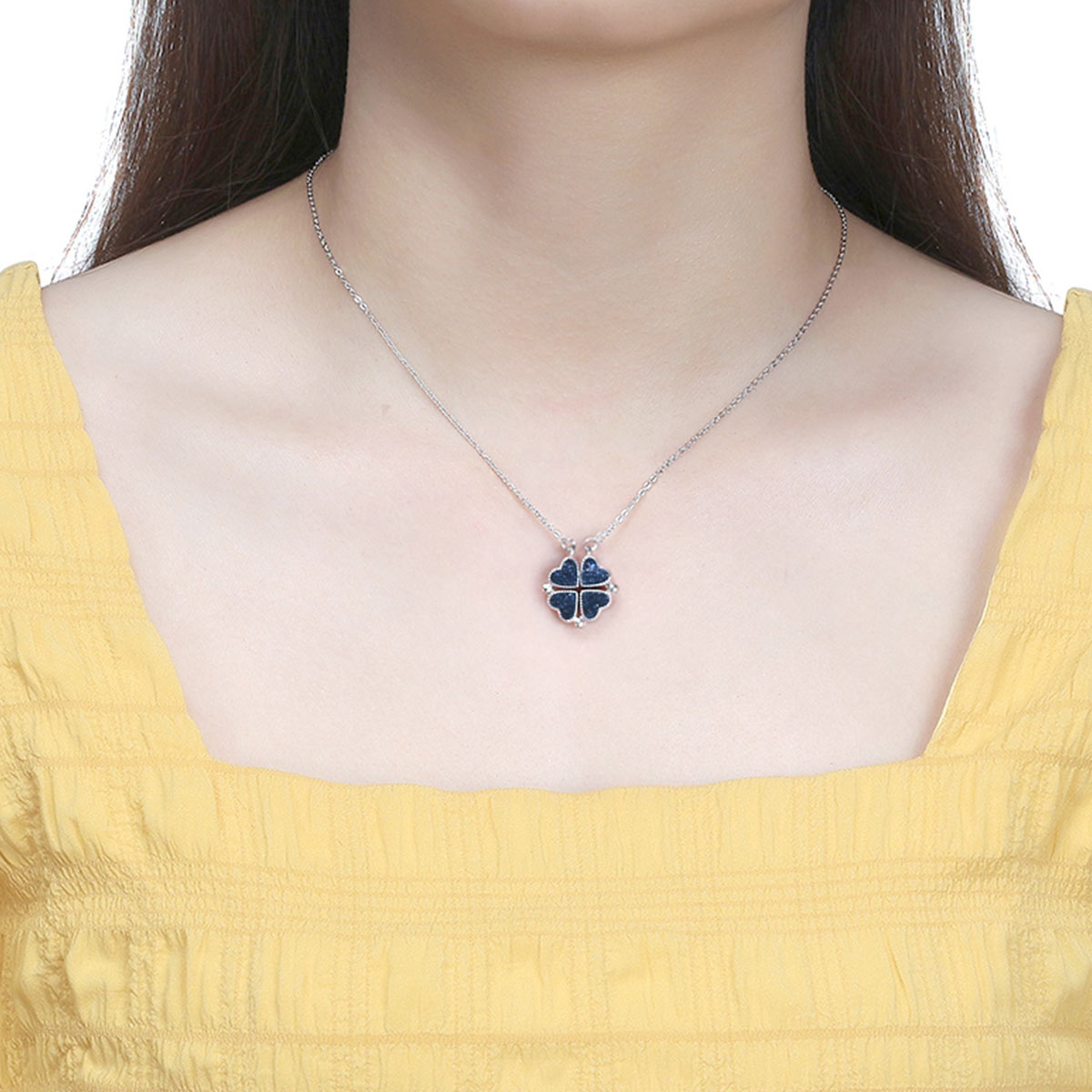 Magnetic Hearts Clover Necklace