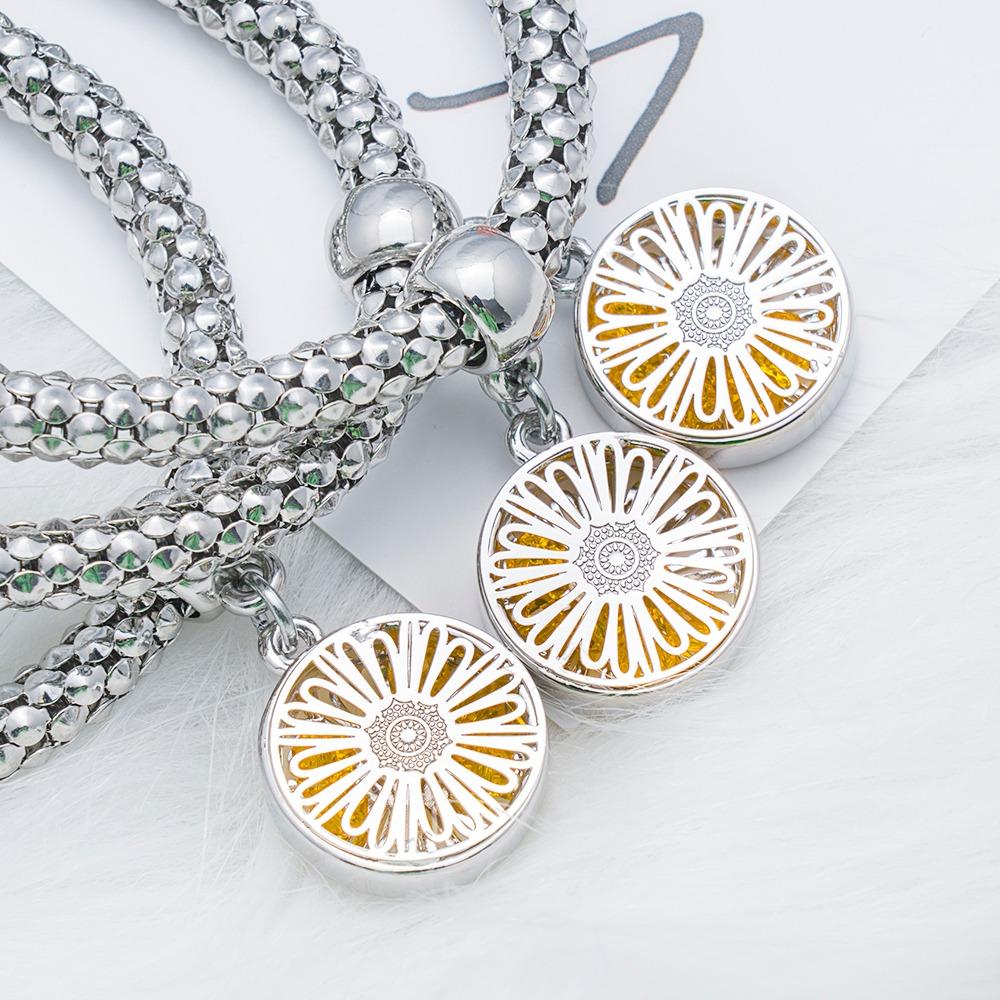 Silver Daisy Charm Bracelets