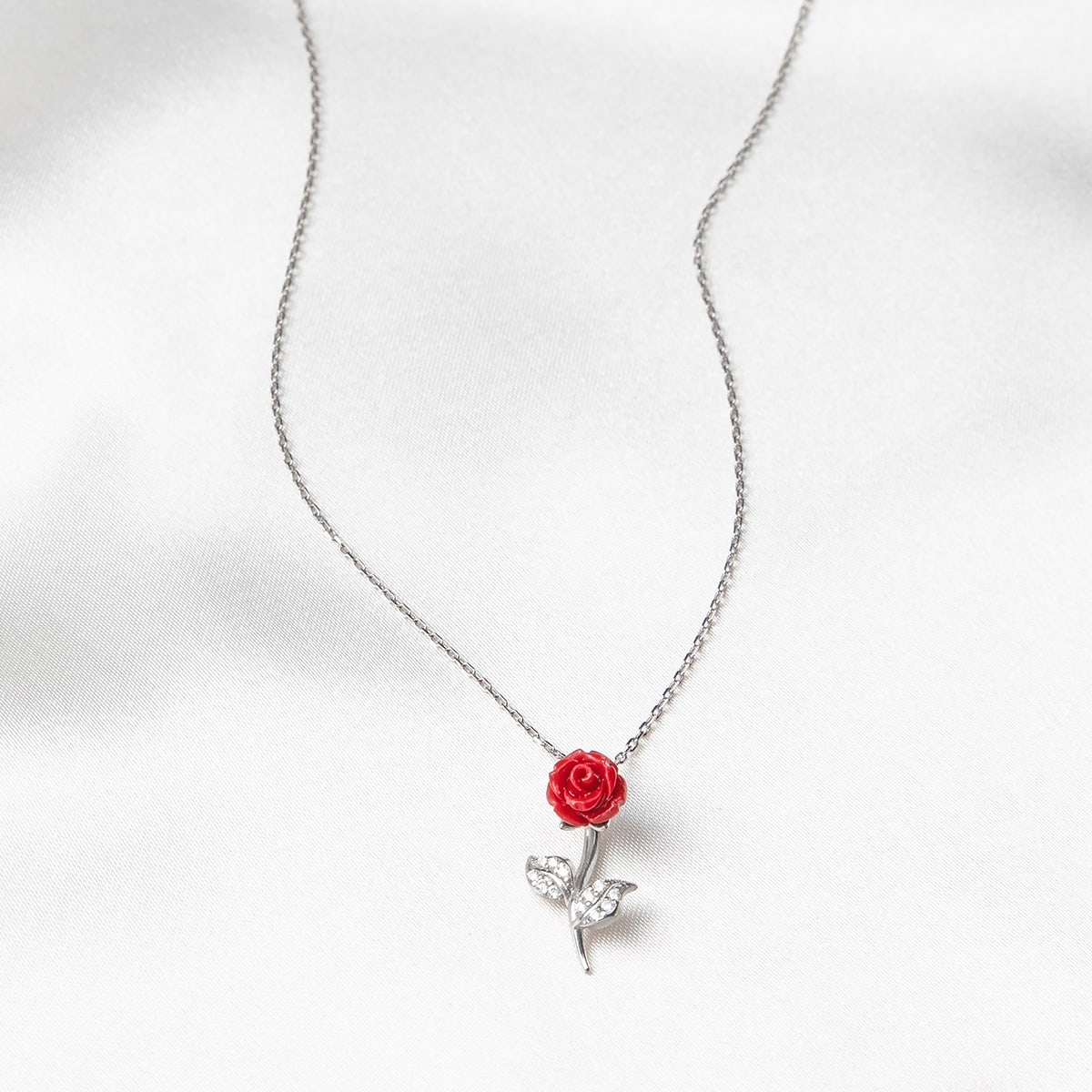 Red Rose Pendant Necklace