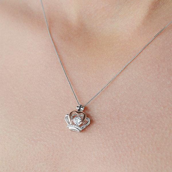 To My Daughter, Never Feel That You Are Alone (From Dad) - Luxe Crown Necklace Gift Set